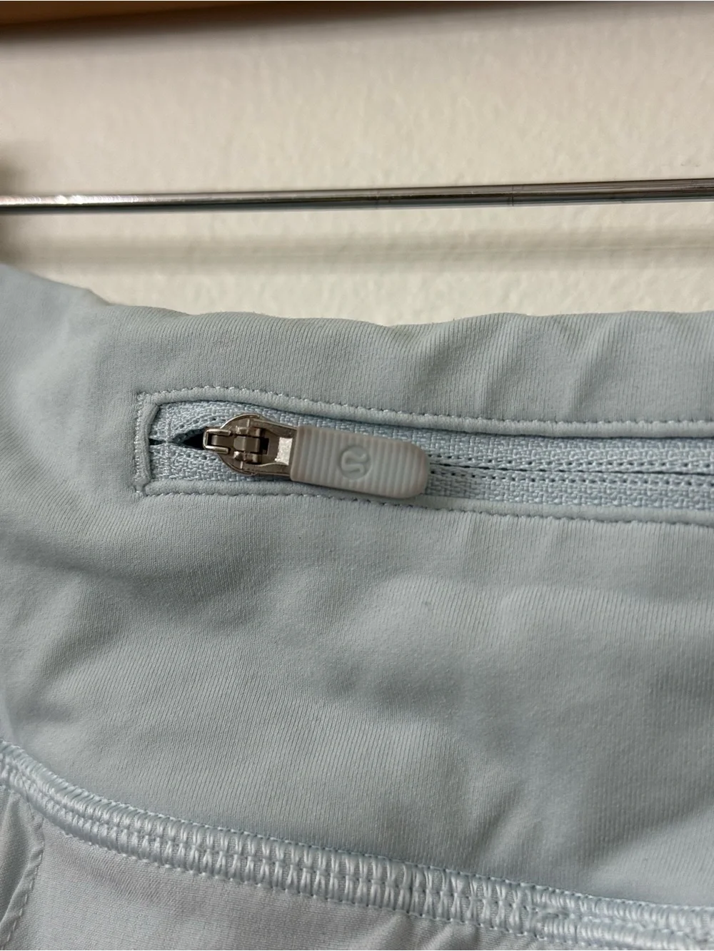 {10} lululemon athletica Powder Blue Pace Skort